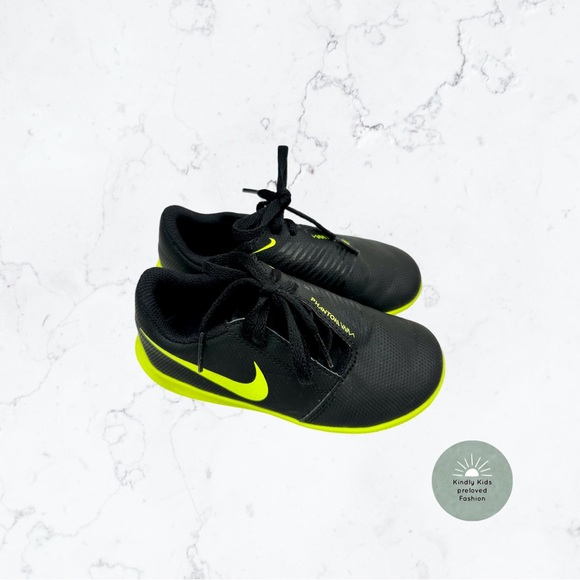 Nike phantom venom Indoor soccer shoes | Size 10.5 EUC - Picture 3 of 5